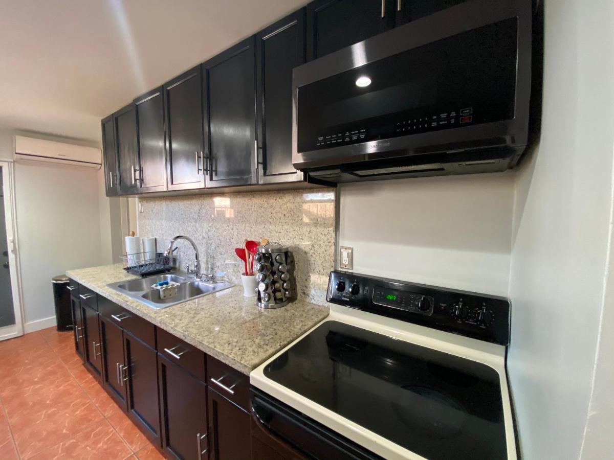 מיאמי Main House 3 Bed 2 Bath & Guest House 1 Bed 1 Bath מראה חיצוני תמונה